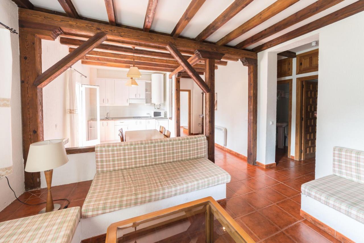 Apartamentos Rurales El Colvillo トリヨ エクステリア 写真