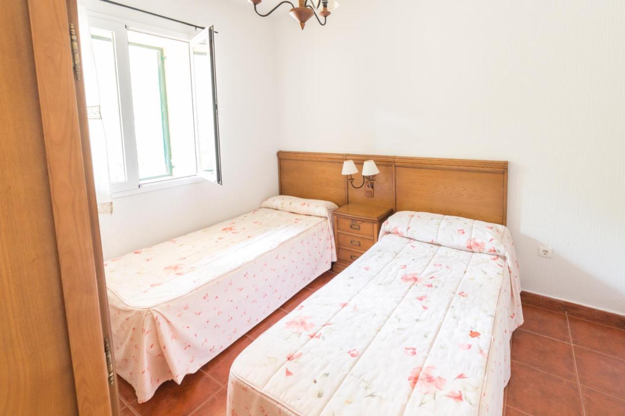 Apartamentos Rurales El Colvillo トリヨ エクステリア 写真